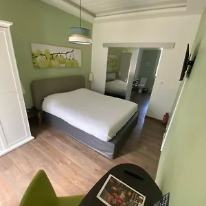 https://lescale.hotels-rhonealpes.com